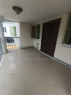 Mini Flat in Oral Estate, Chevron for rent