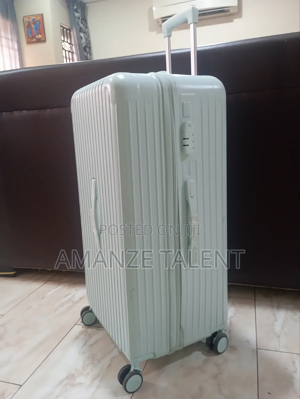 Used Large Size Rubber Luggage