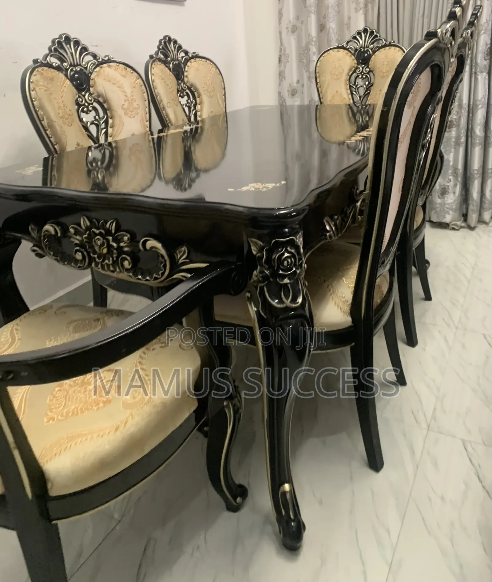 Dining Table Set