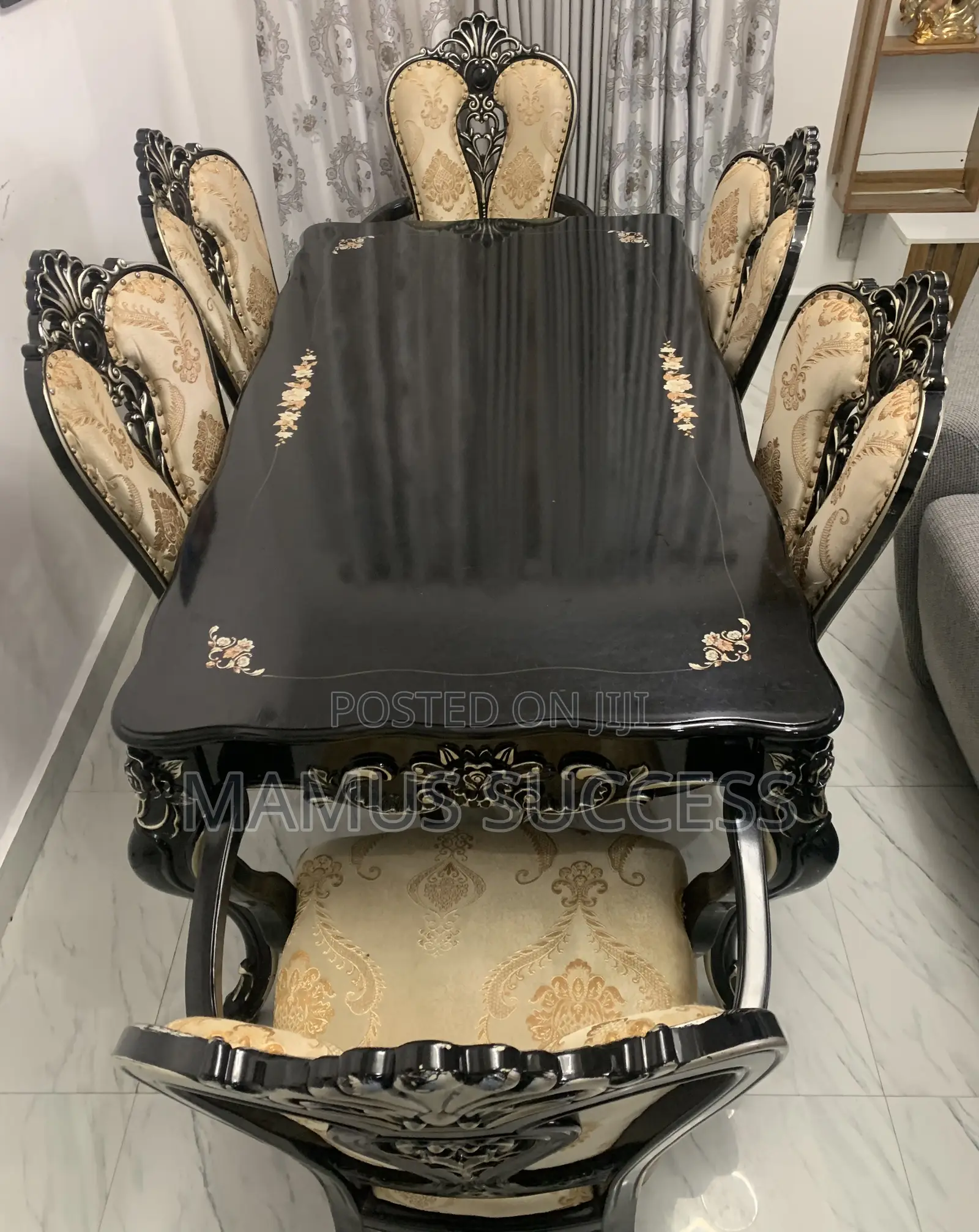 Dining Table Set