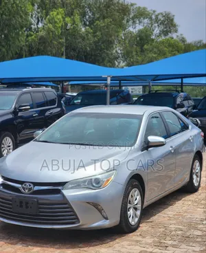 Toyota Camry LE 4dr Sedan (2.5L 4cyl 6A) 2016 Gray