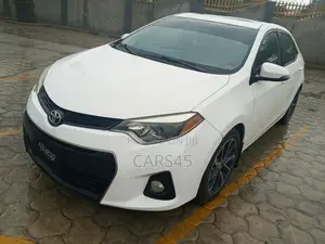 Toyota Corolla 2014 White