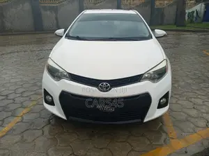 Toyota Corolla 2014 White