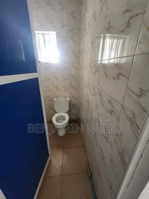 1bdrm Block of Flats in In A Close Facing, Off Lekki-Epe Expressway