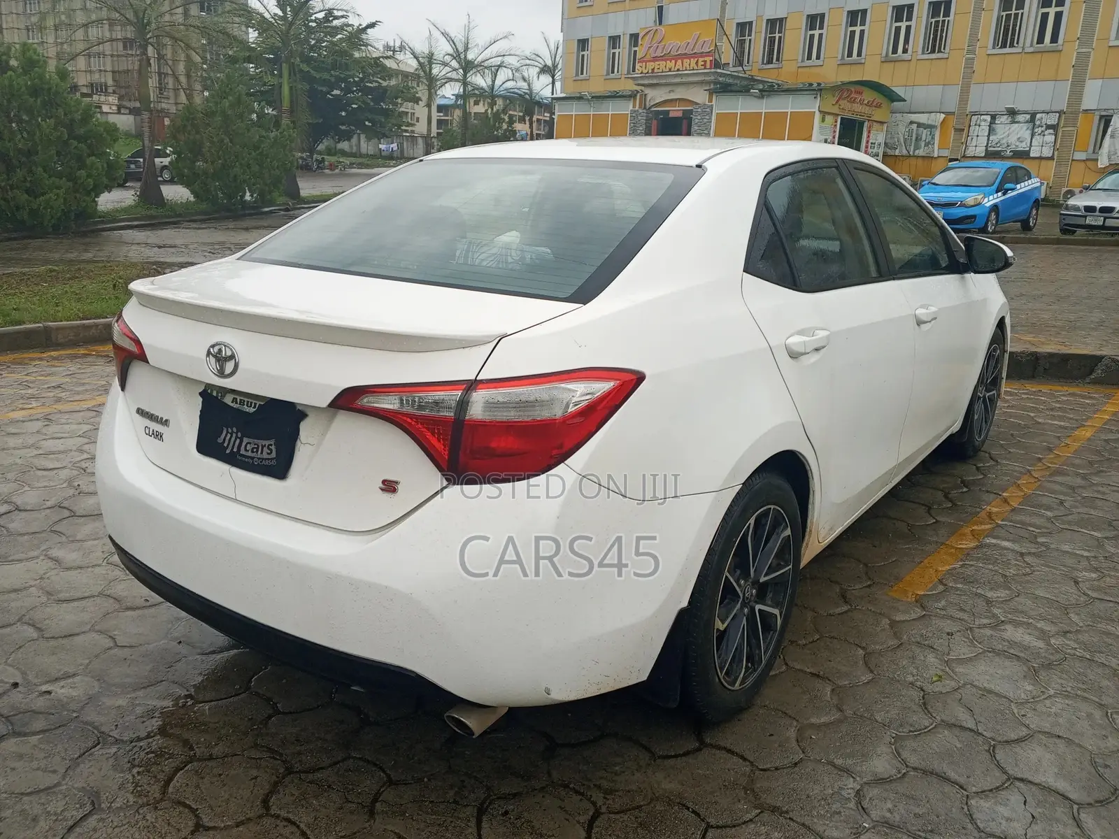 Toyota Corolla 2014 White