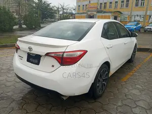 Toyota Corolla 2014 White