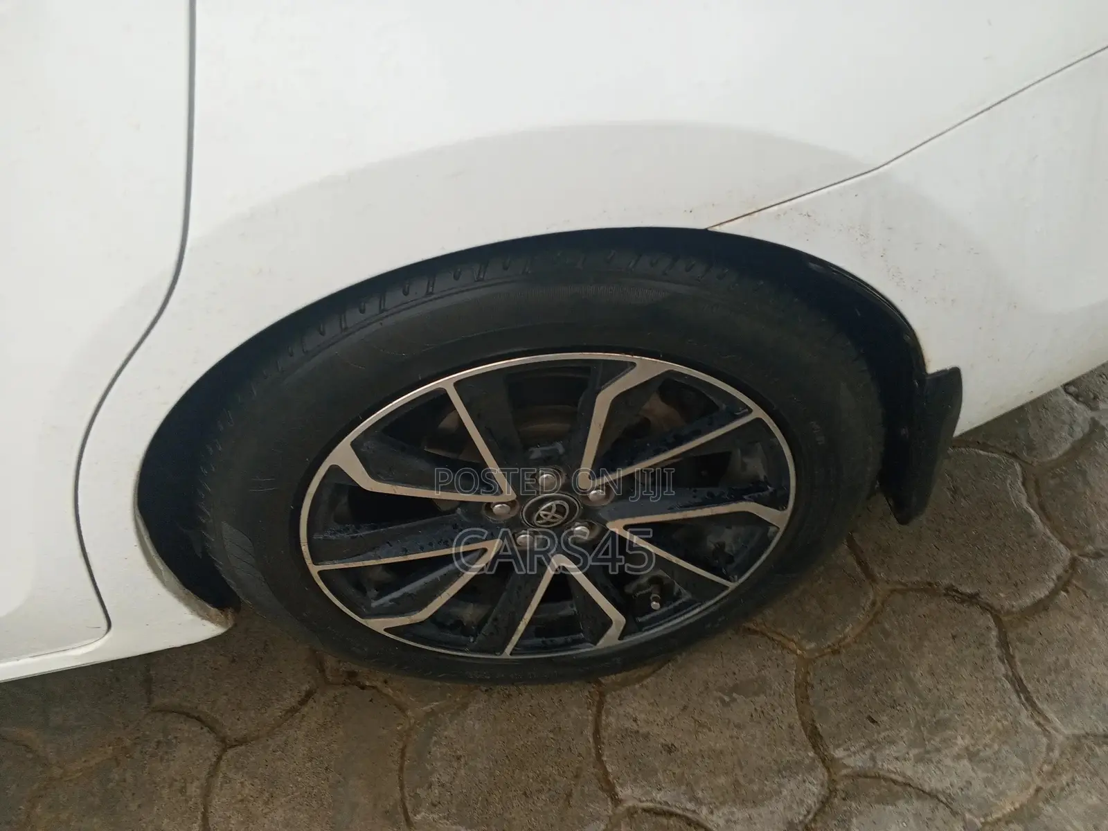 Toyota Corolla 2014 White