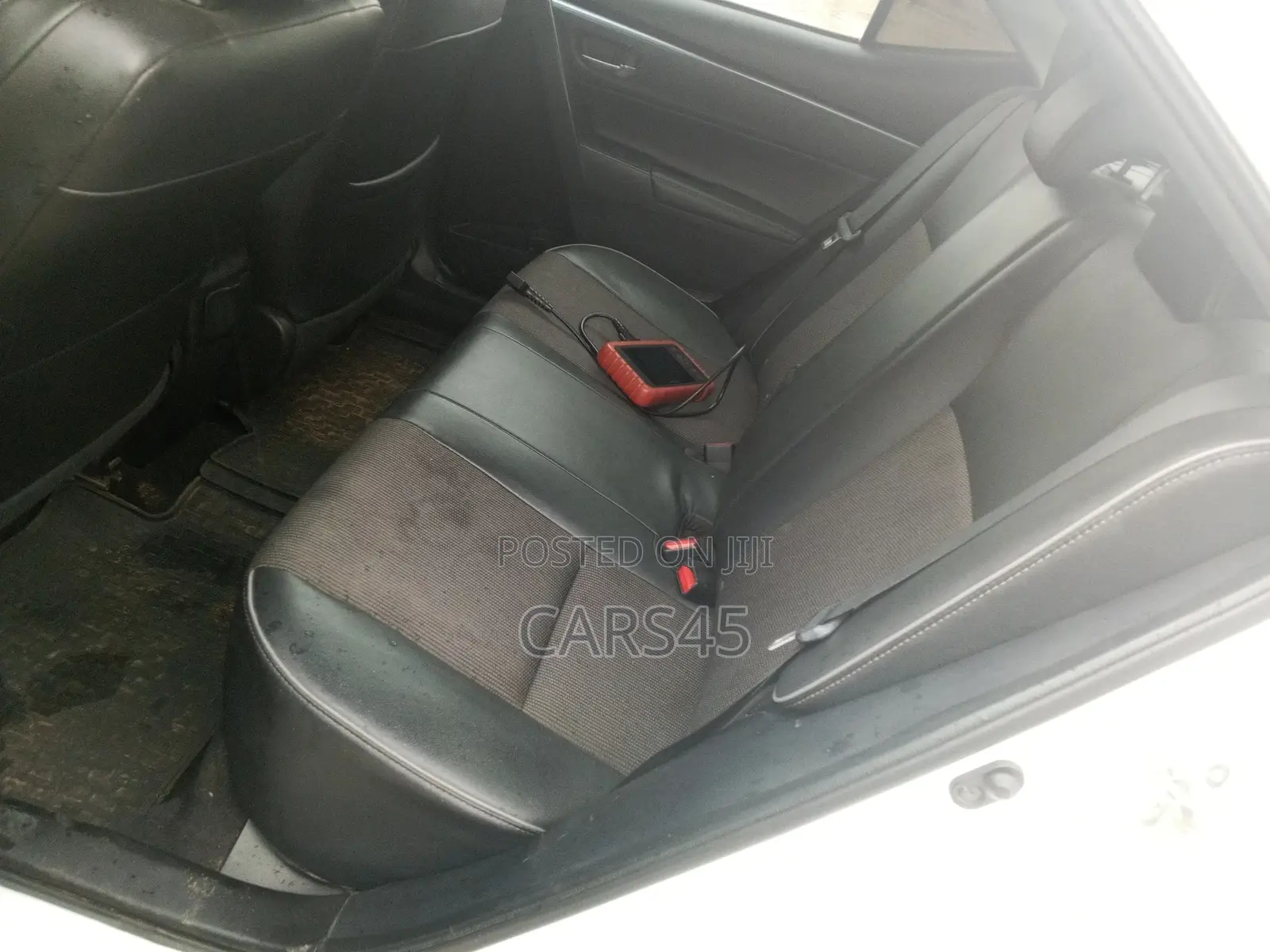 Toyota Corolla 2014 White