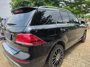 Mercedes-Benz GLE-Class 2016 Black