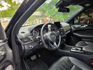 Mercedes-Benz GLE-Class 2016 Black