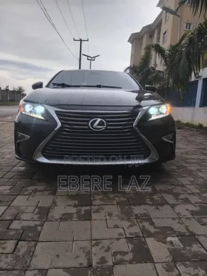Lexus ES 2015 Black