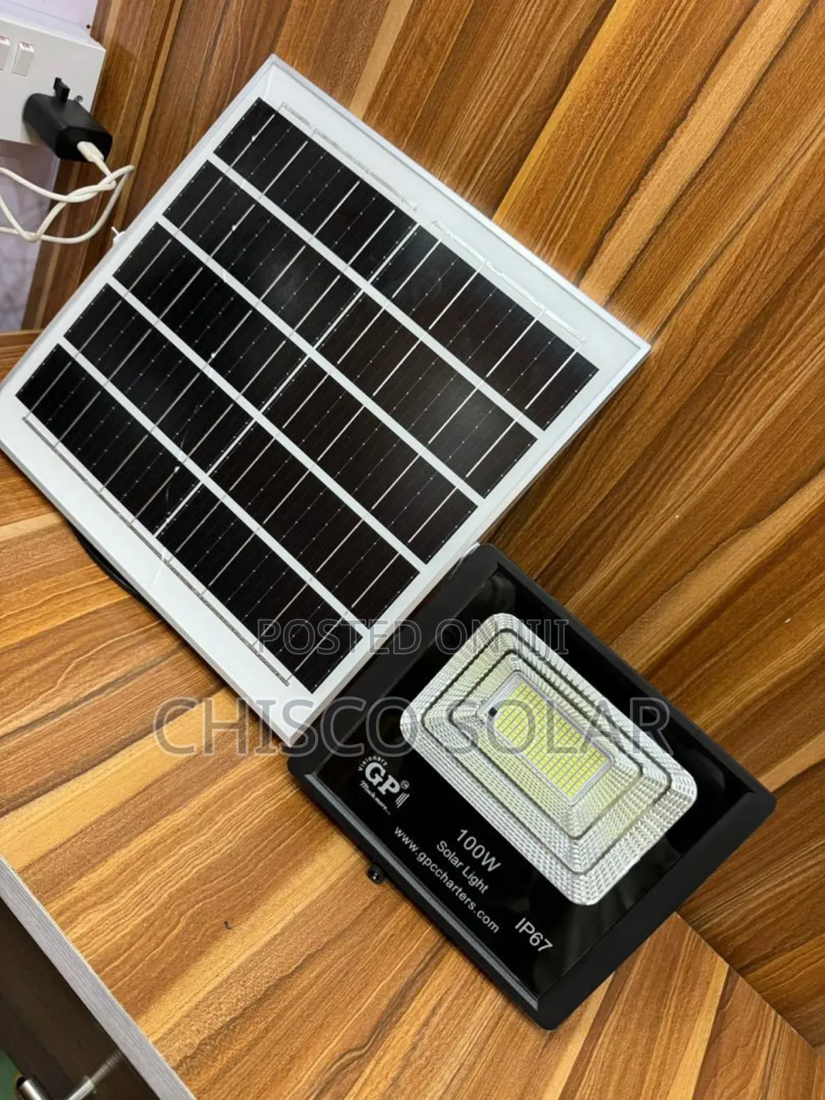 100w Solar Flood Light