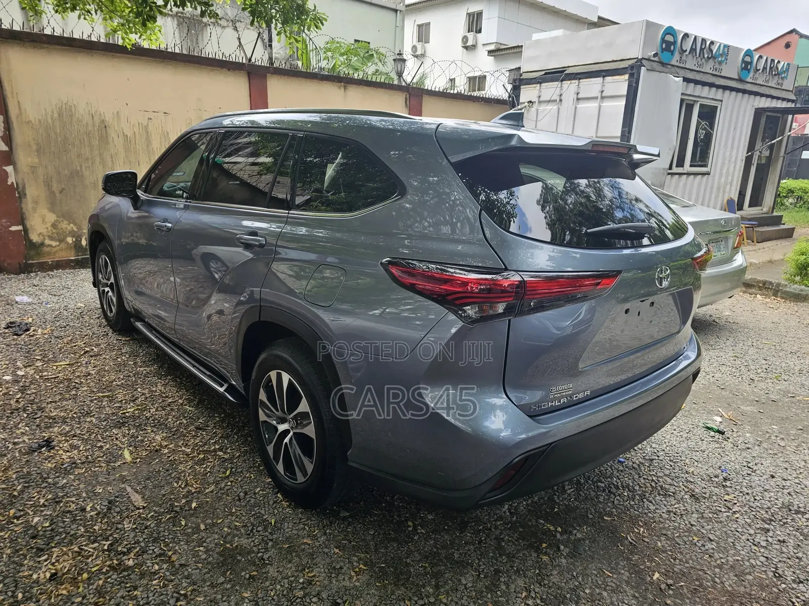 Toyota Highlander 2020 Blue