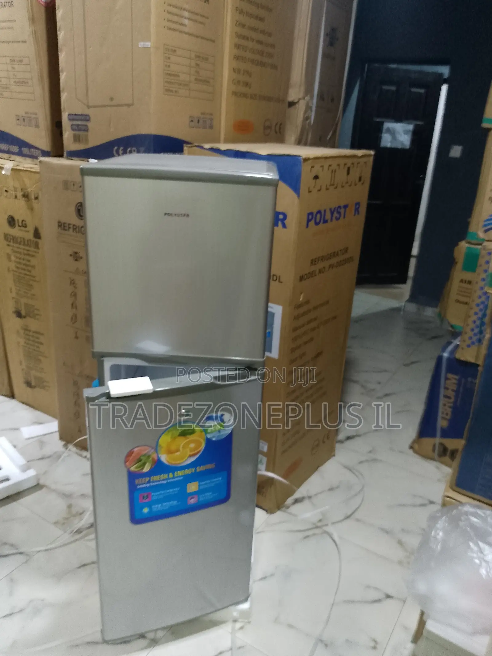 Polystar Refrigerator With Vegetable Crisper