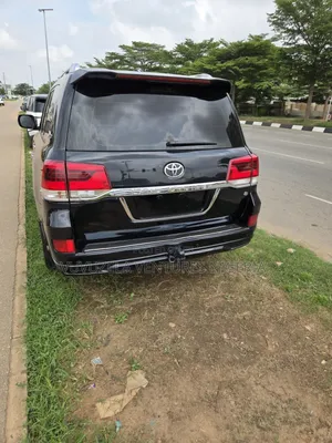 Toyota Land Cruiser 2015 Black