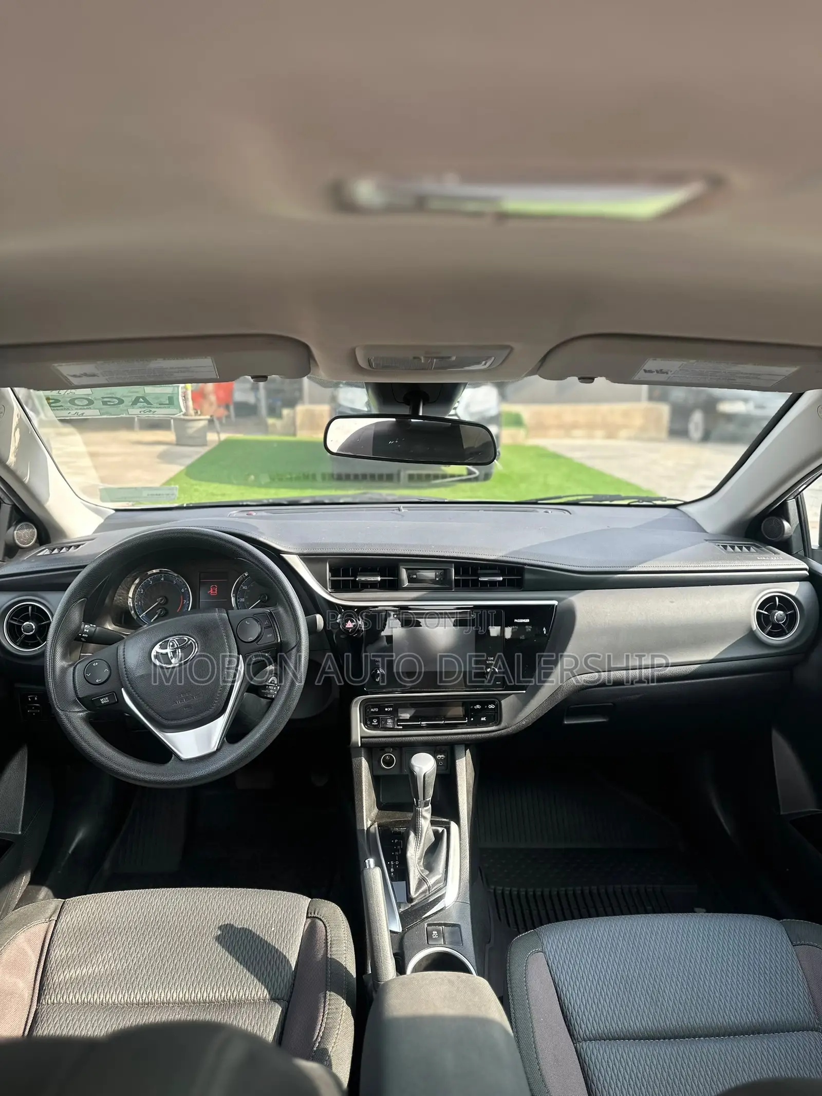 Toyota Corolla 2017 Silver