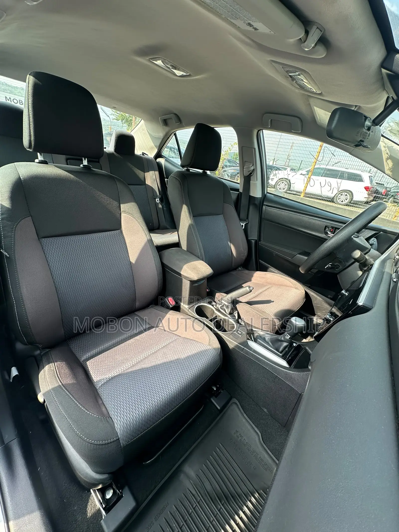 Toyota Corolla 2017 Silver