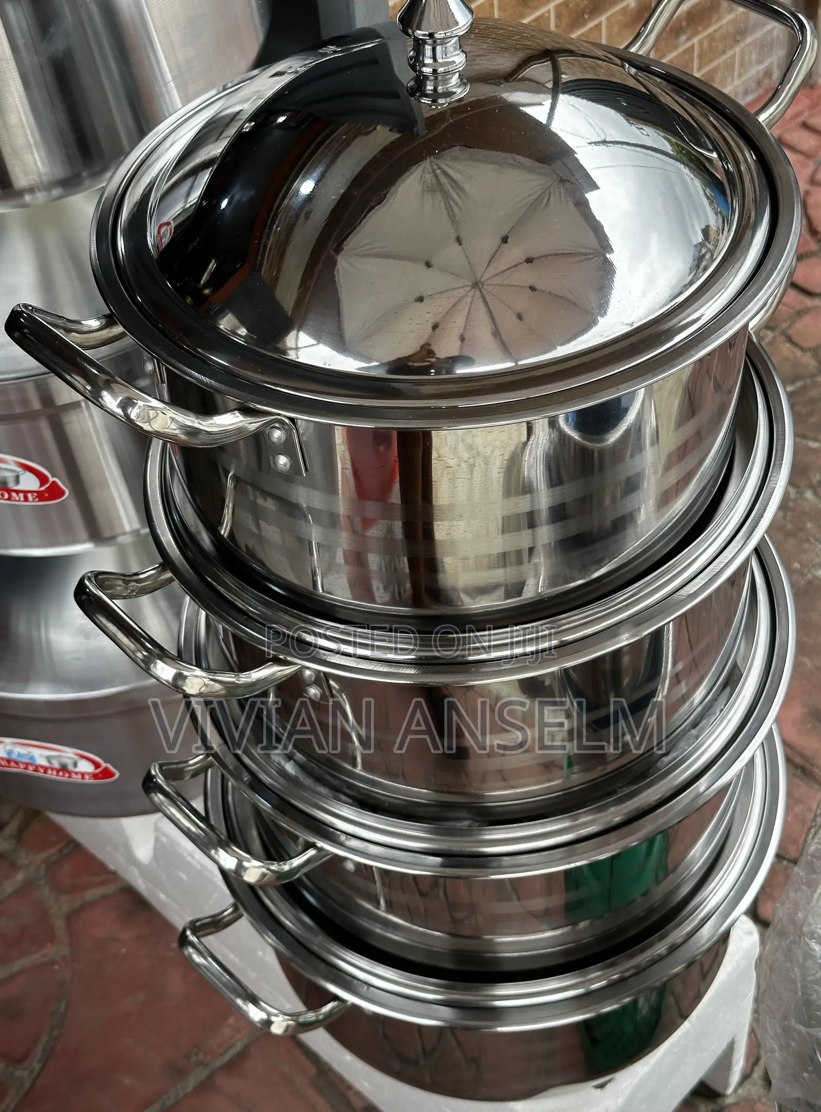 Premium and Luxury Tiered Cookware Set