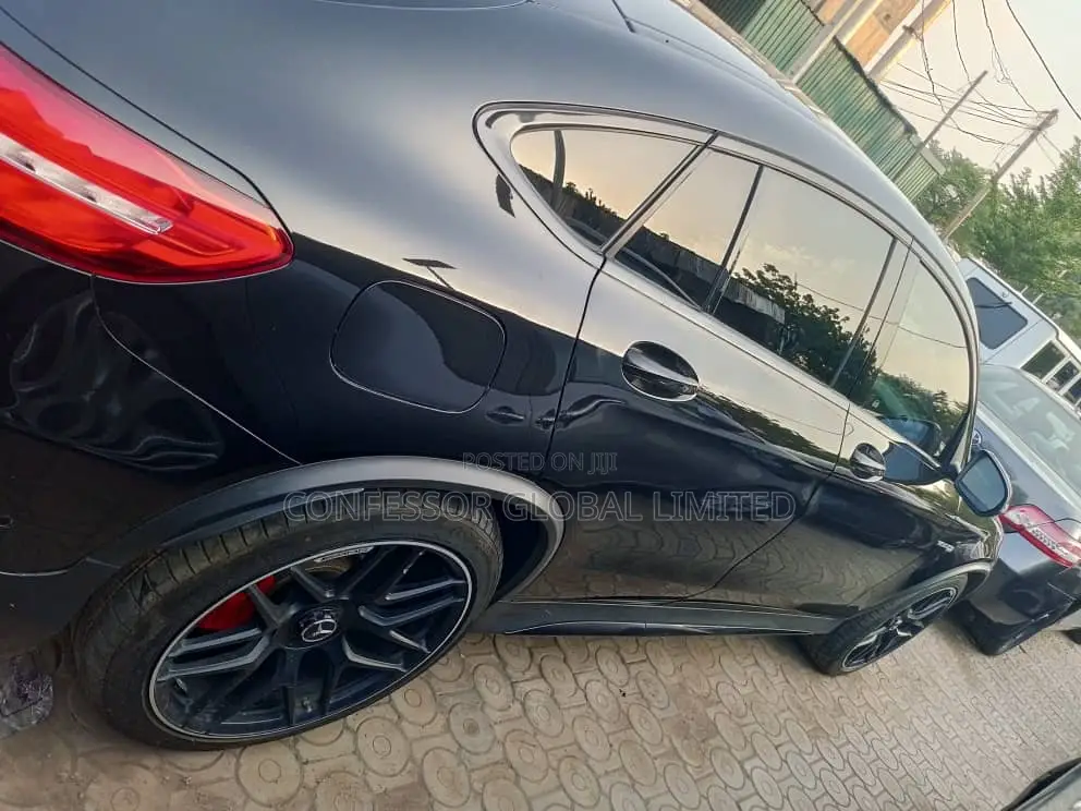 Mercedes-Benz GLE-Class 2019 Black