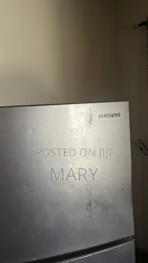 Samsung Refrigerator Fairly Used