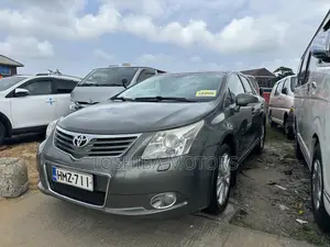 Toyota Avensis 2.0 Advanced Automatic 2010 Silver