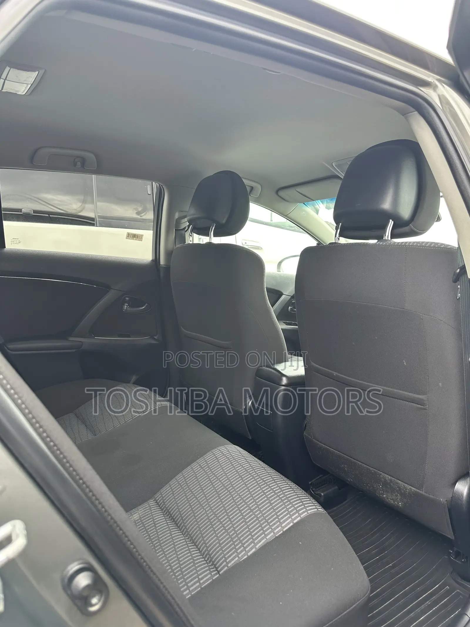 Toyota Avensis 2.0 Advanced Automatic 2010 Silver