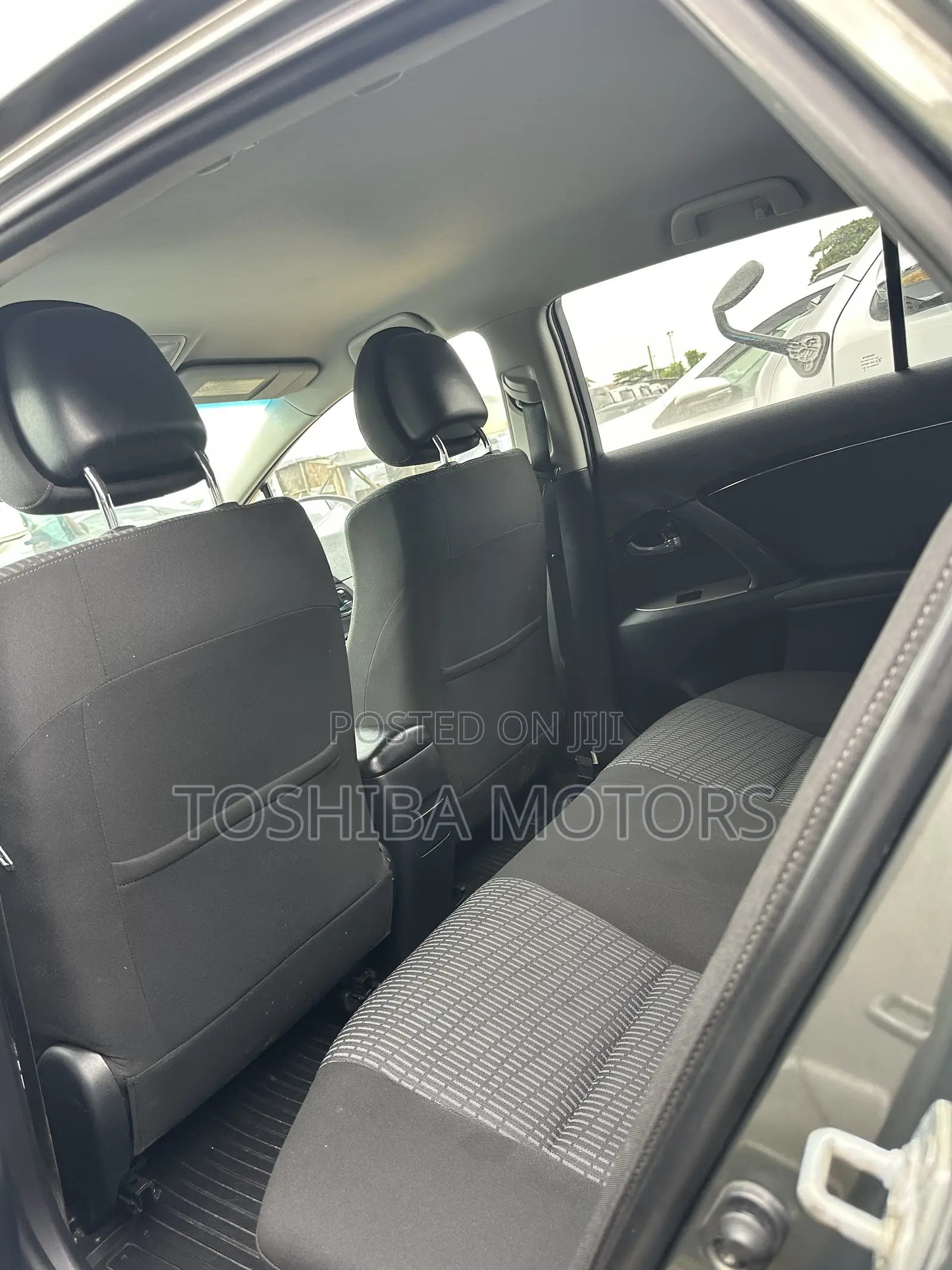 Toyota Avensis 2.0 Advanced Automatic 2010 Silver