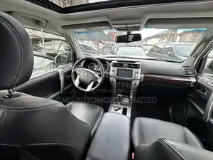 Toyota 4-Runner 2015 Silver