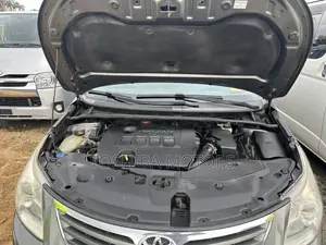 Toyota Avensis 2.0 Advanced Automatic 2010 Silver