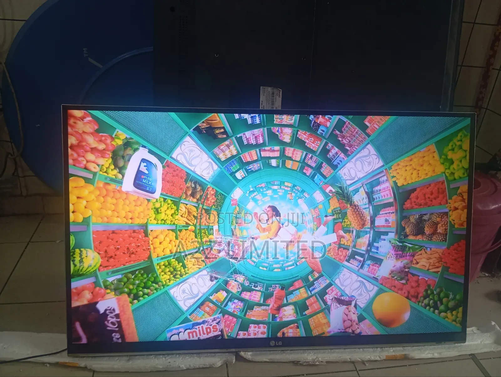 42inch Frameless LG TV