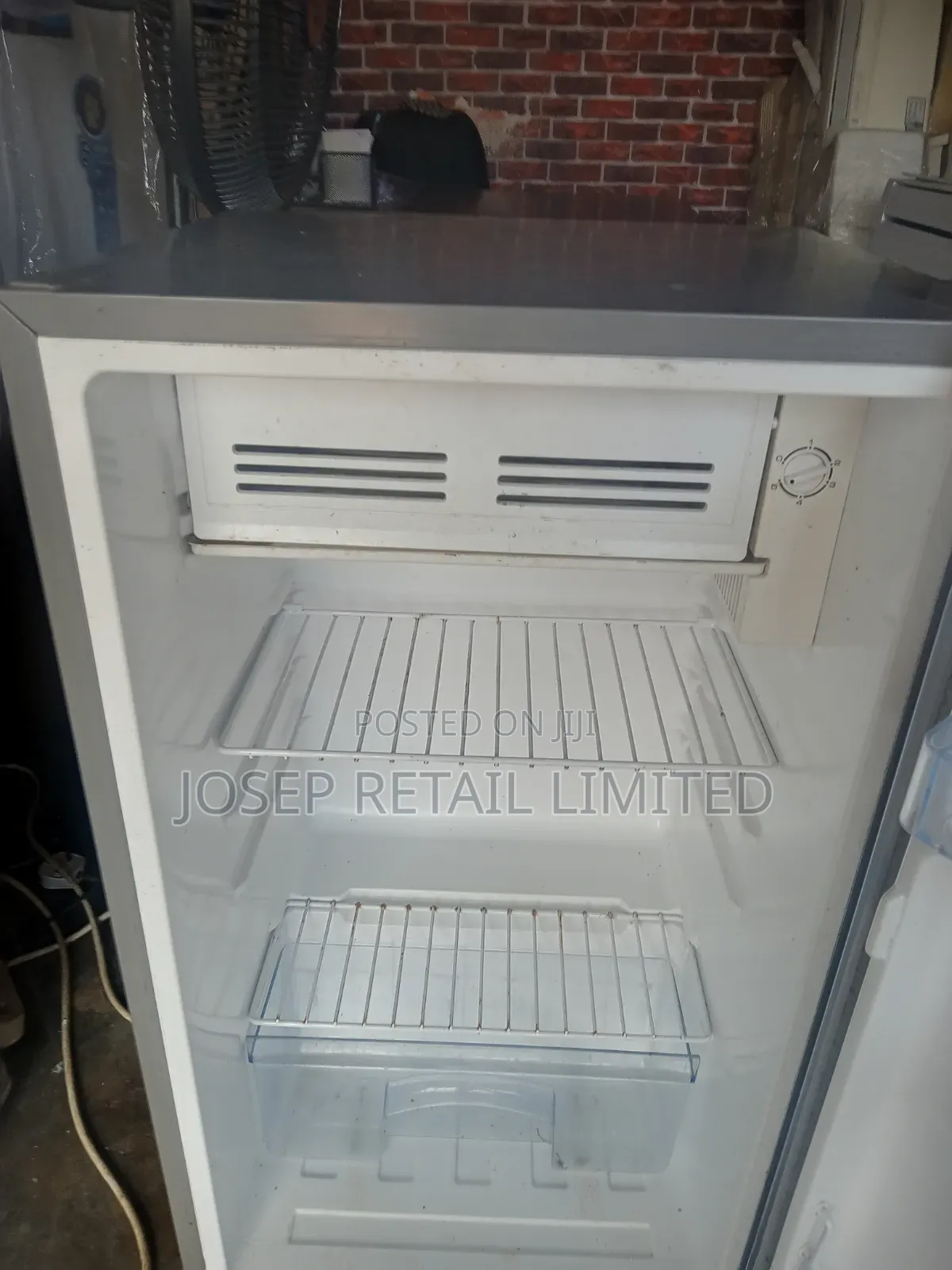 Skyrun Table Top Fridge and Freezer