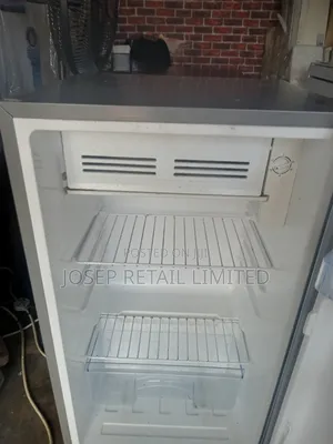 Skyrun Table Top Fridge and Freezer