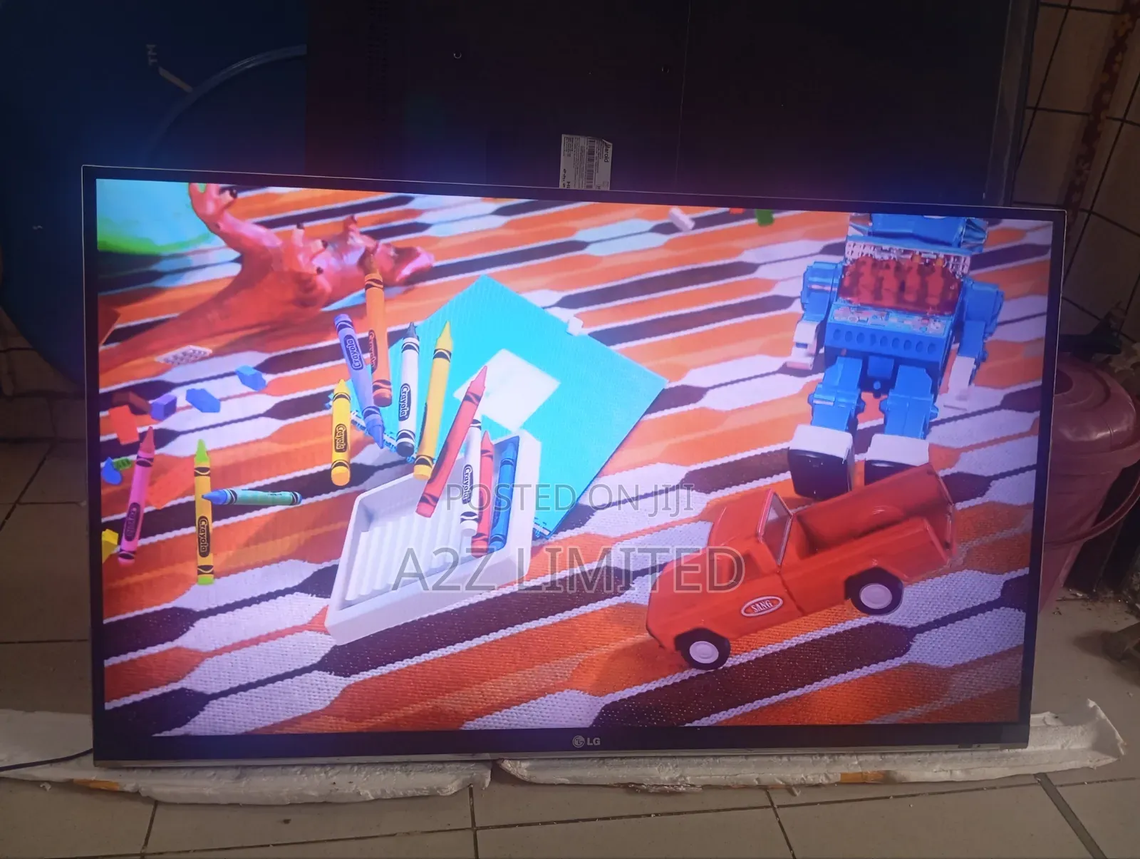 42inch Frameless LG TV