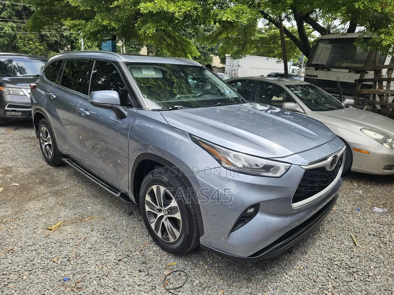 Toyota Highlander 2020 Blue