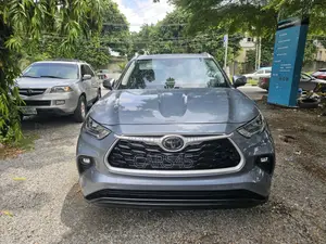 Toyota Highlander 2020 Blue