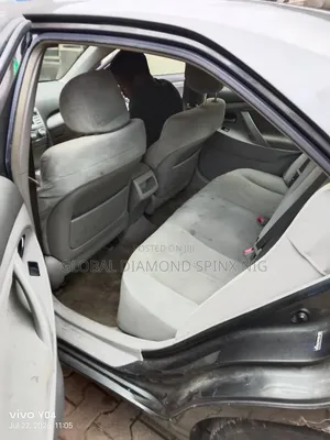 Toyota Camry 2008 Gold