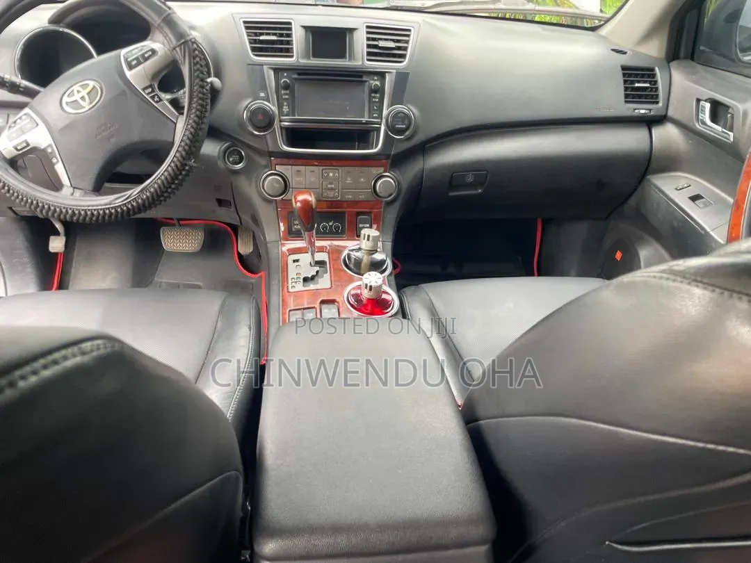Toyota Highlander 2013 Black