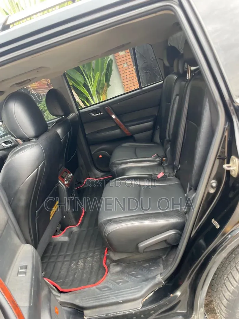 Toyota Highlander 2013 Black