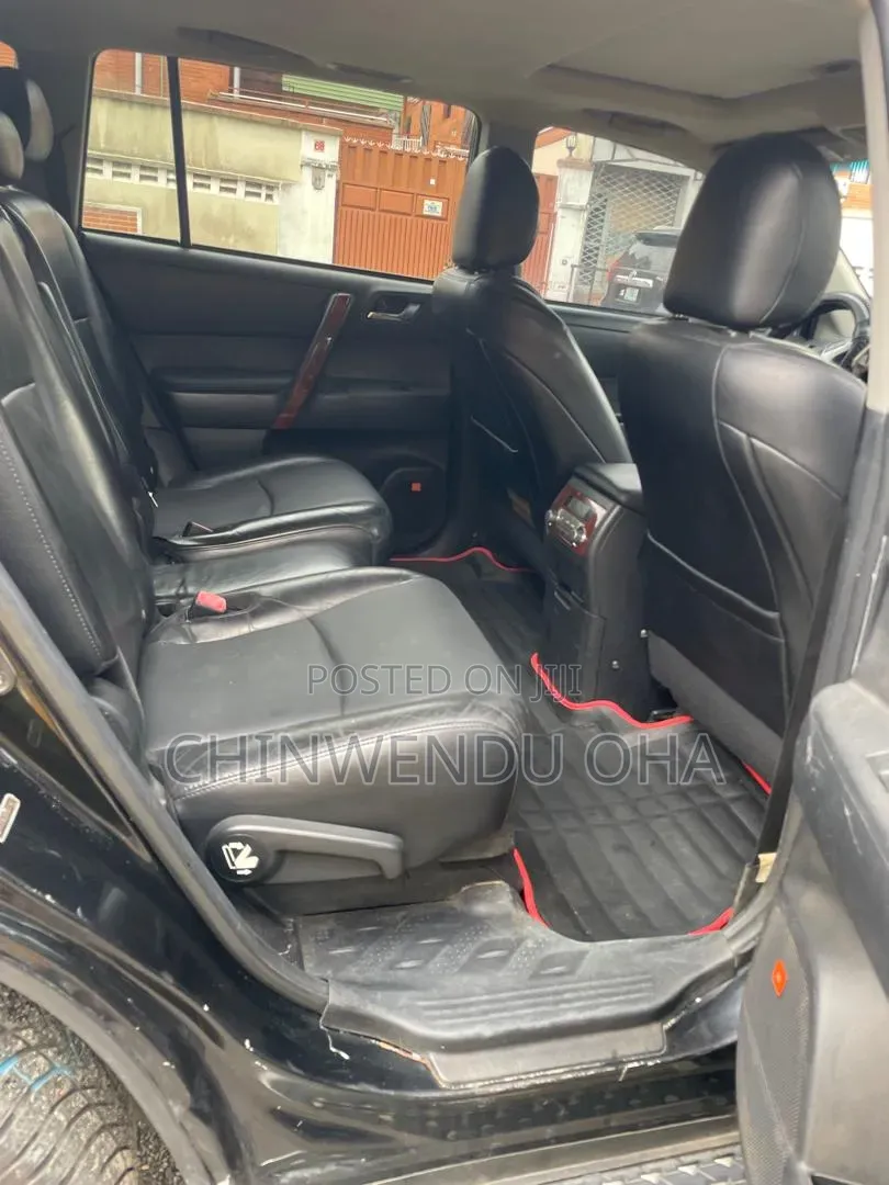 Toyota Highlander 2013 Black