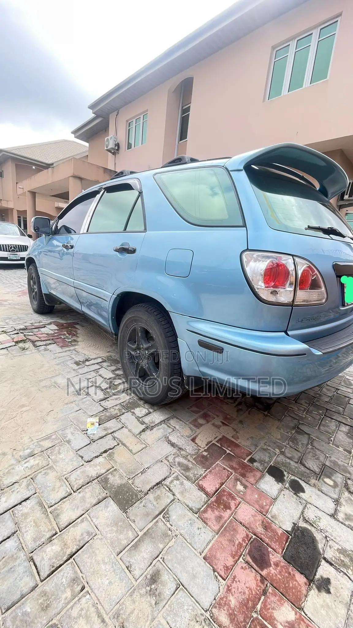 Lexus RX 2000 Blue