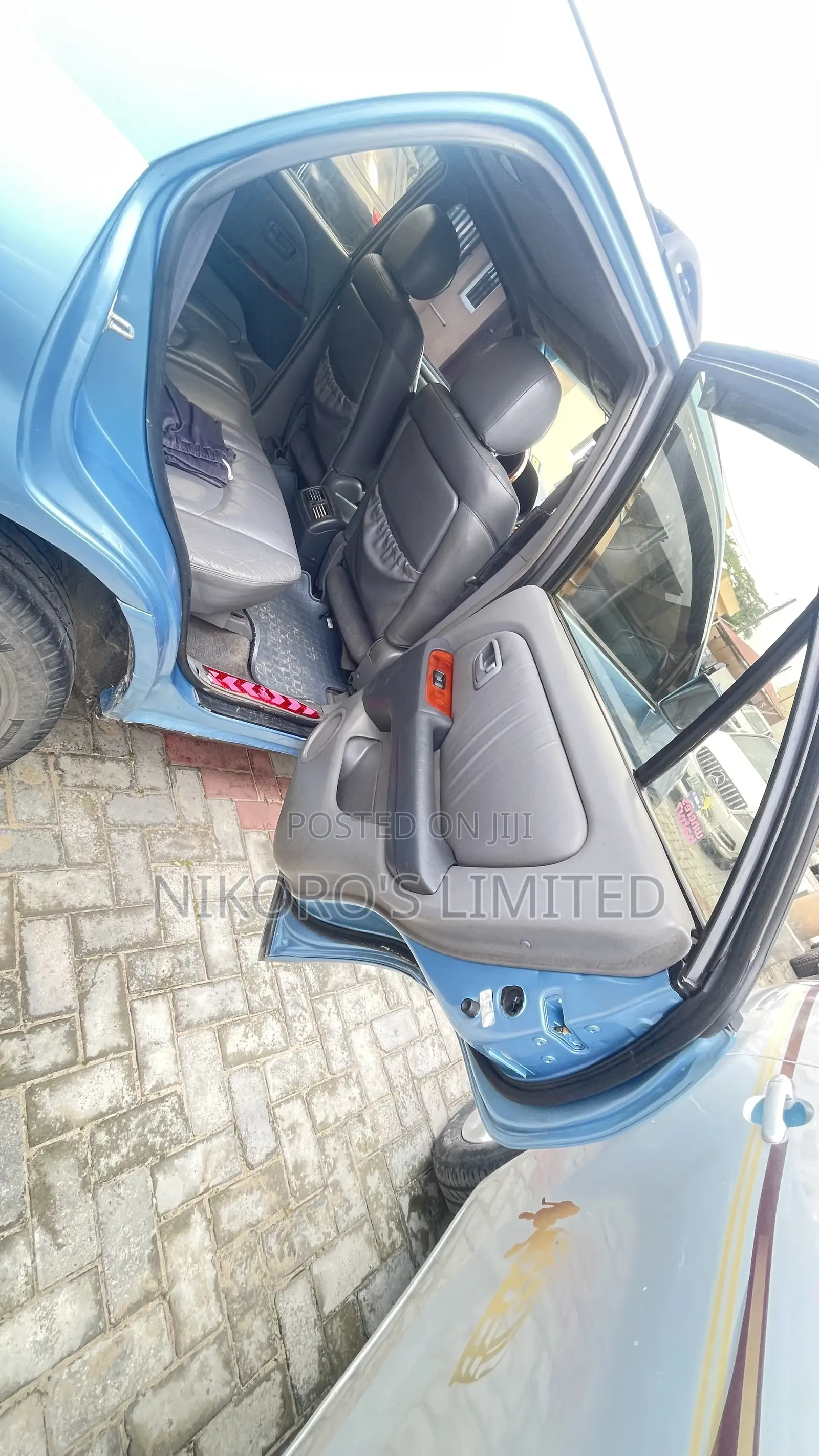 Lexus RX 2000 Blue
