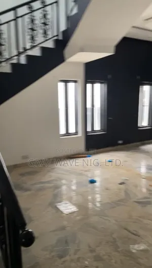 5bdrm Duplex in Guzape District for rent