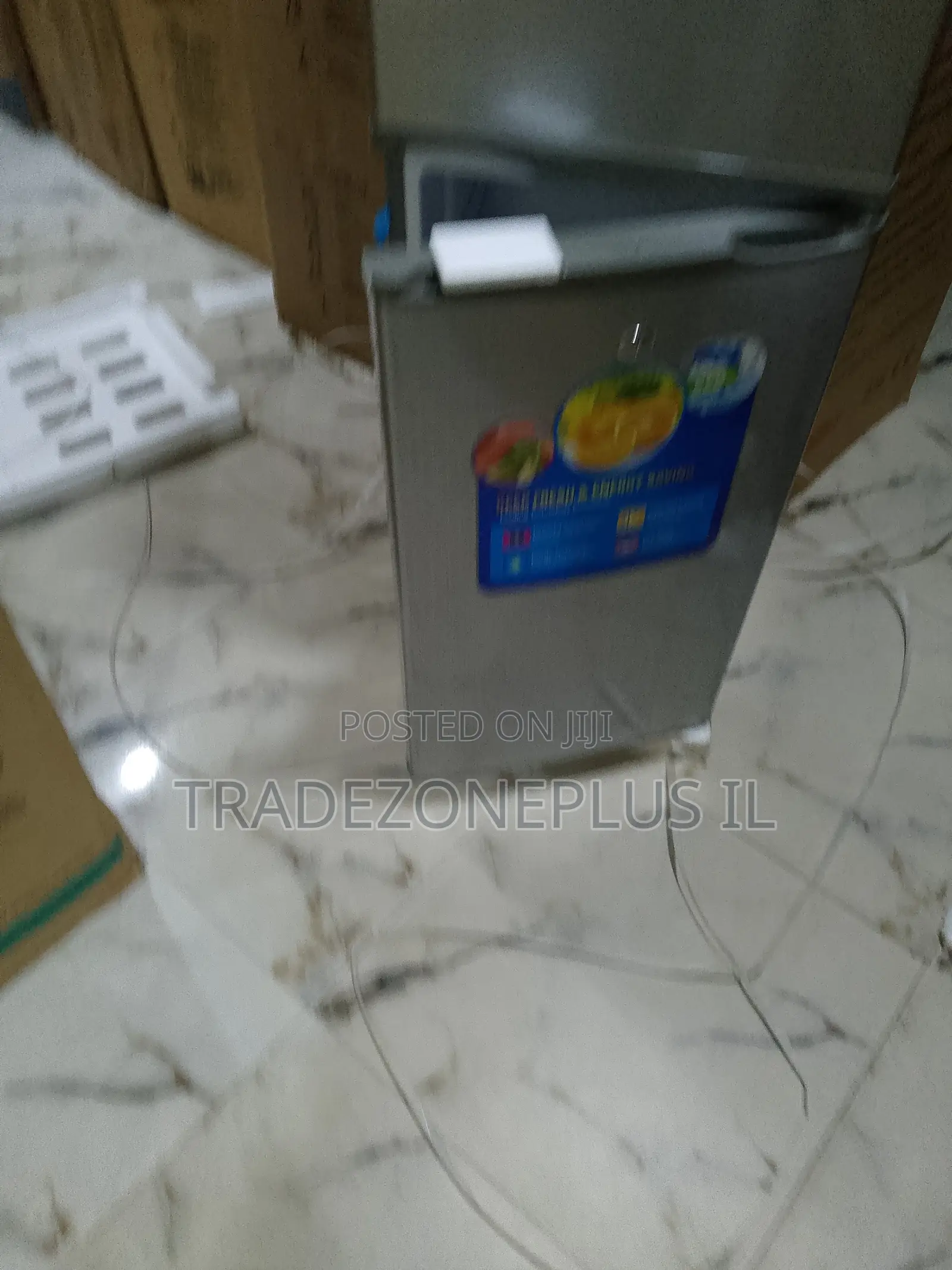 Polystar Refrigerator With Adjustable Shelves