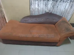 3 Sitter Chair