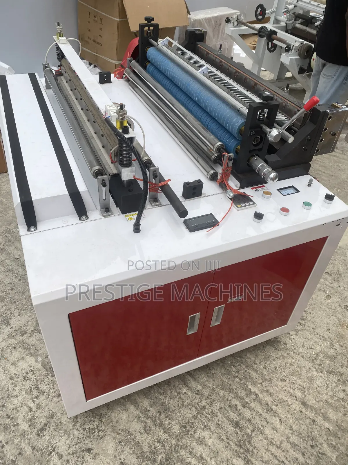Nylon Cutting and Sealing Machine