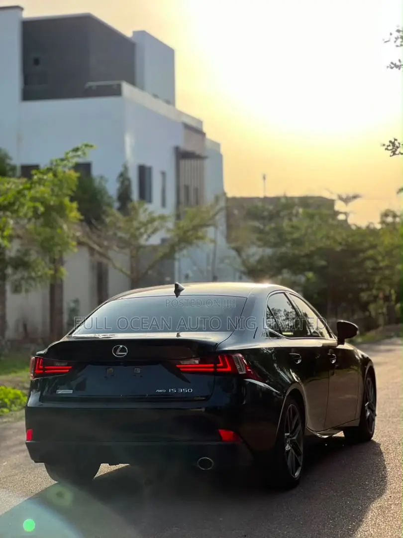 Lexus IS 350 AWD 2017 Black