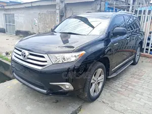 Toyota Highlander 2013 Black