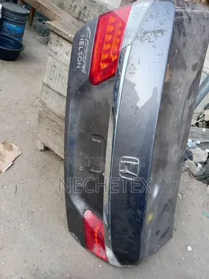 Complete Booth 2013 Honda Accord Day Light
