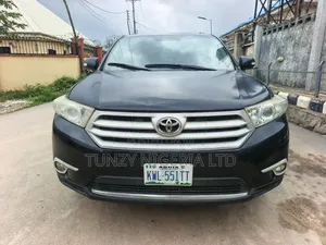 Toyota Highlander 2014 Black