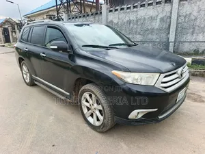 Toyota Highlander 2014 Black